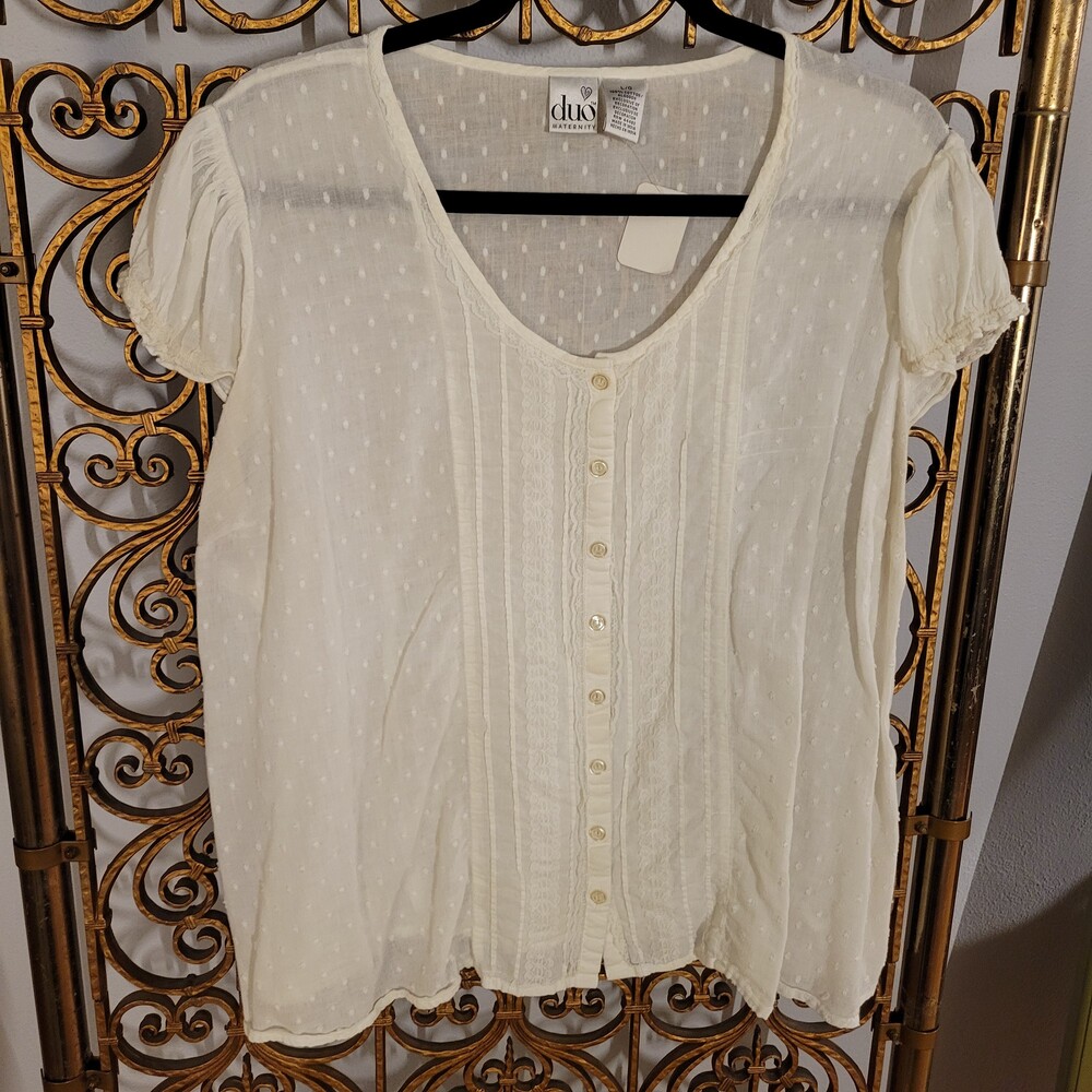 Duo Maternity White Short Sleeve Swiss Dot Blouse
